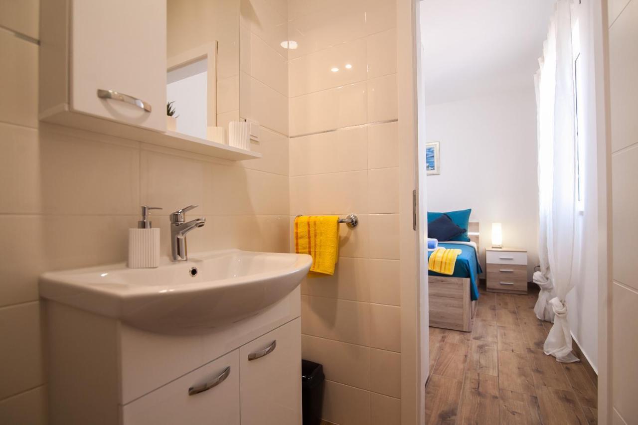 Family Apartments Brach โบล ภายนอก รูปภาพ