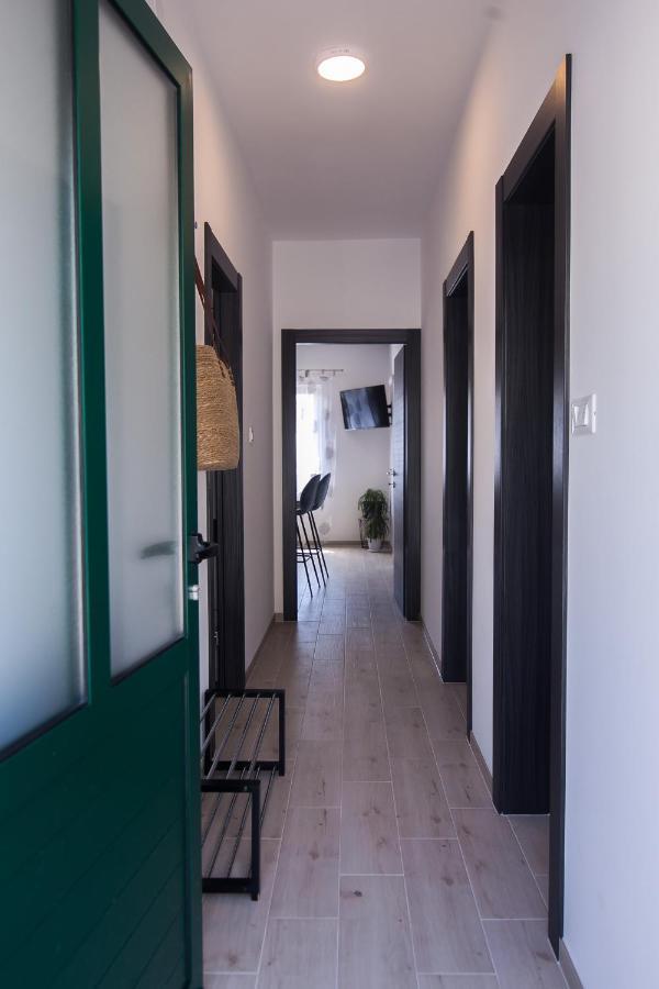 Family Apartments Brach โบล ภายนอก รูปภาพ