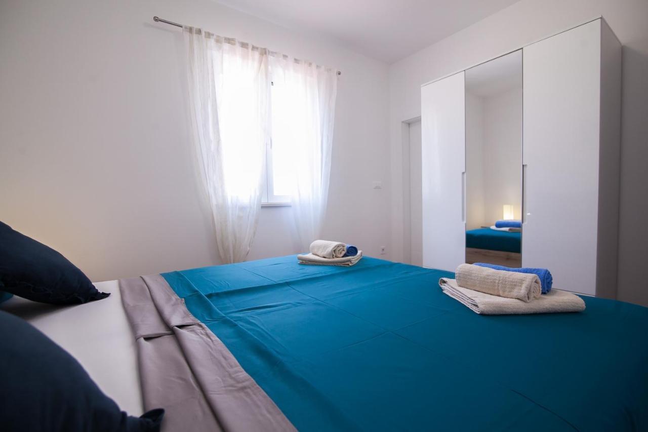 Family Apartments Brach โบล ภายนอก รูปภาพ