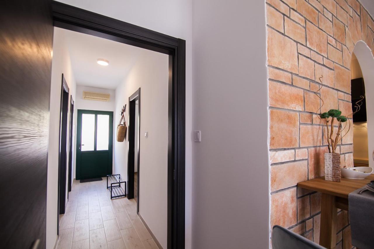 Family Apartments Brach โบล ภายนอก รูปภาพ