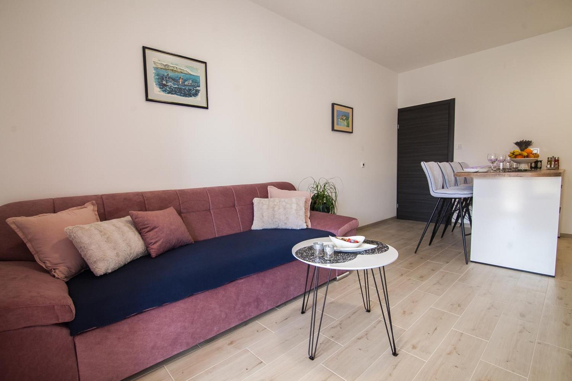 Family Apartments Brach โบล ภายนอก รูปภาพ