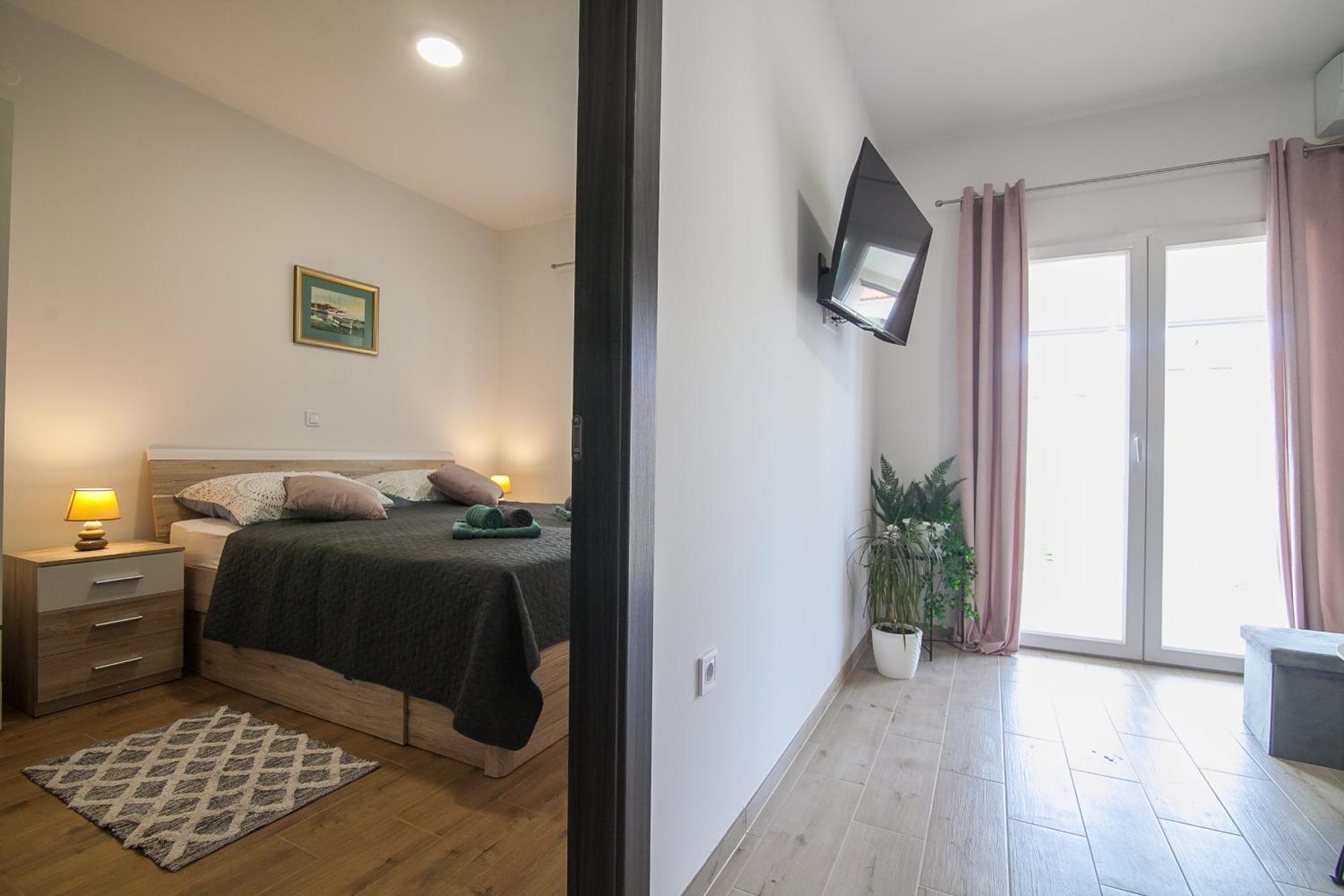 Family Apartments Brach โบล ภายนอก รูปภาพ
